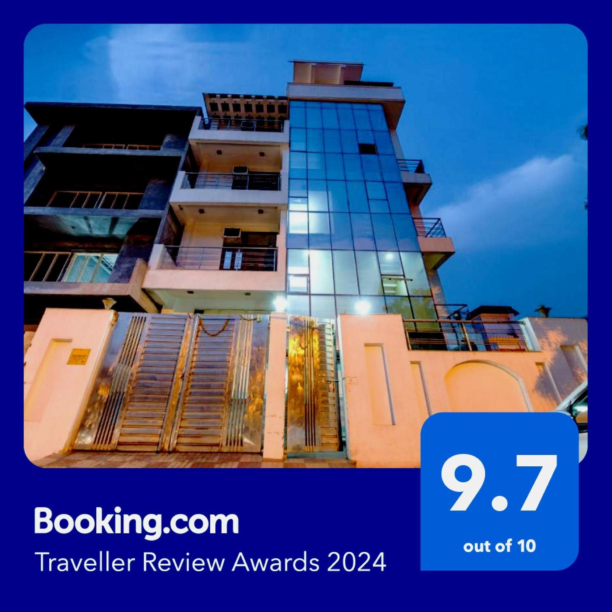 Hotel O Crosswinds Residency Indirapuram Exteriér fotografie