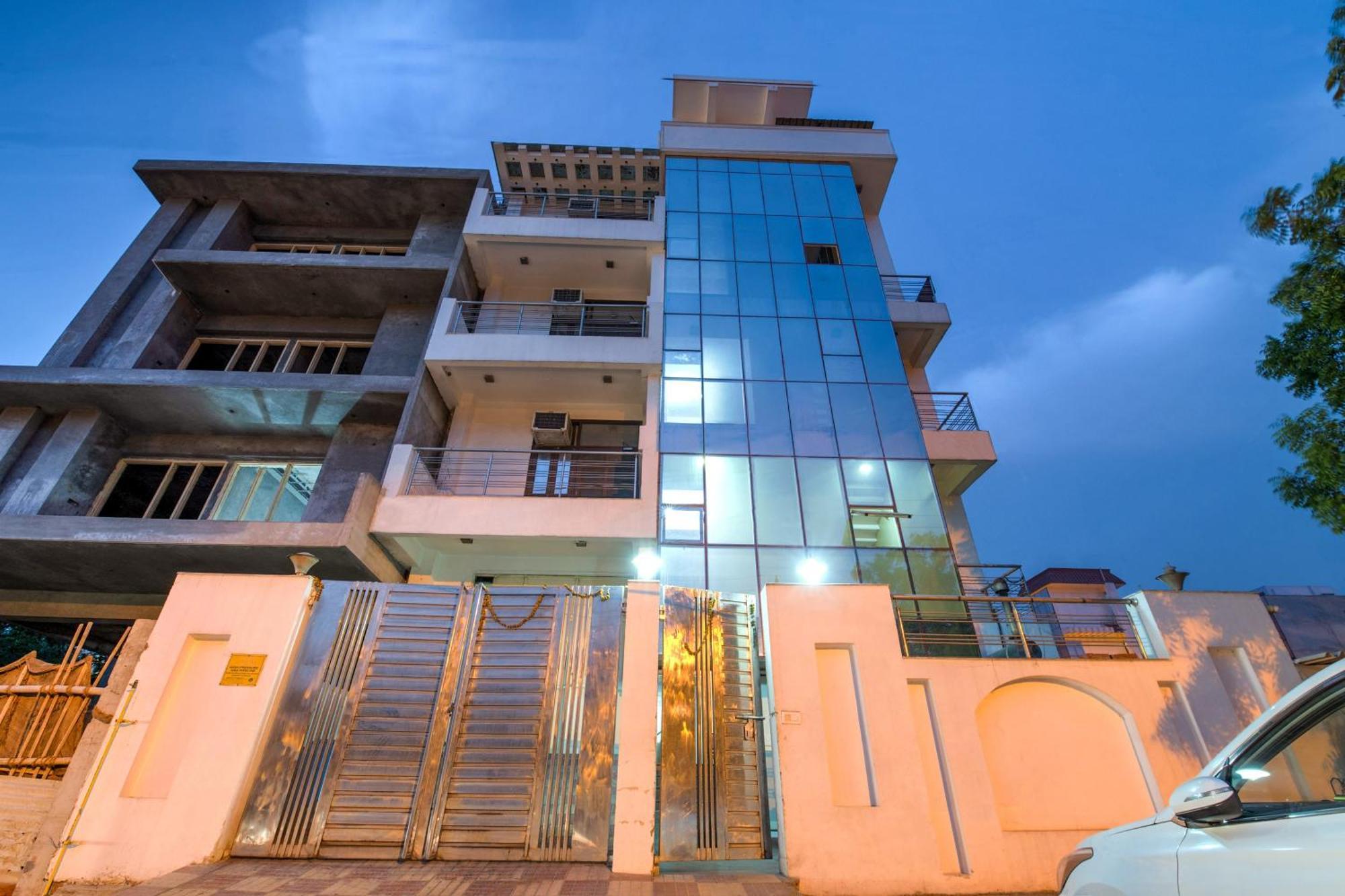 Hotel O Crosswinds Residency Indirapuram Exteriér fotografie