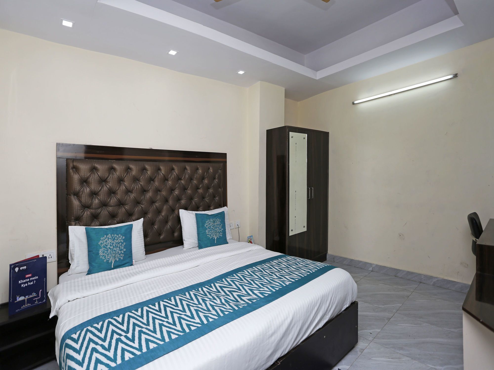 Hotel O Crosswinds Residency Indirapuram Exteriér fotografie