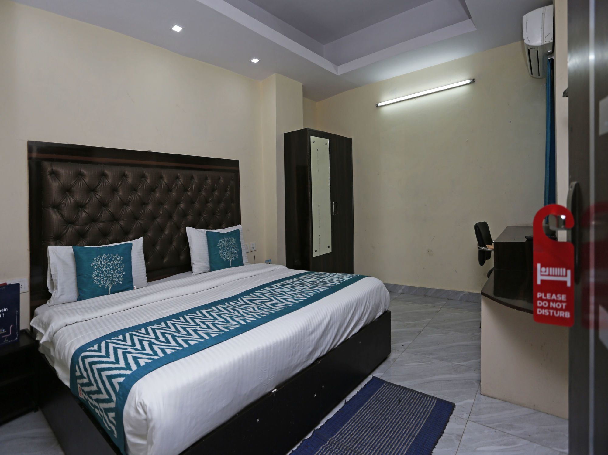 Hotel O Crosswinds Residency Indirapuram Exteriér fotografie