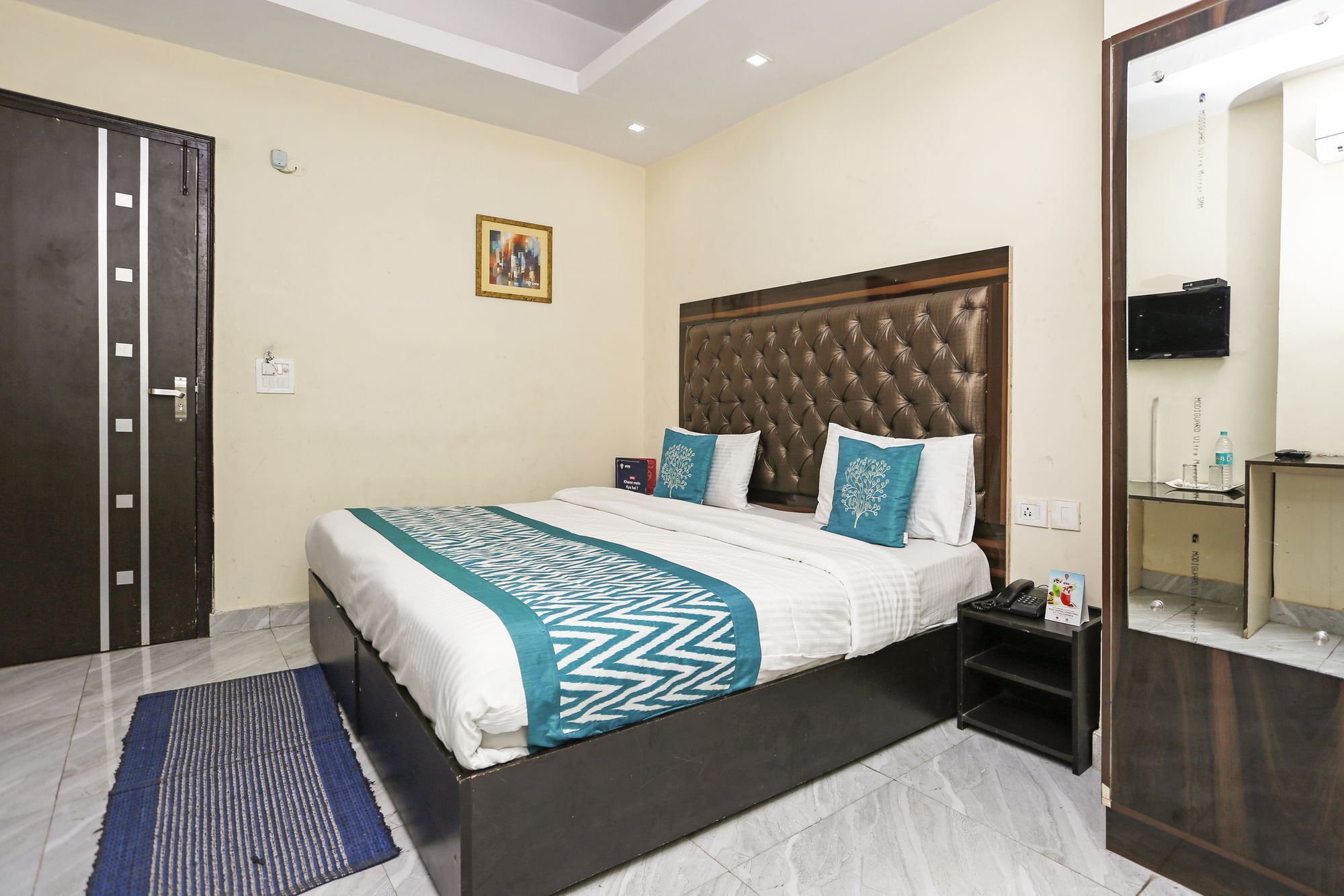 Hotel O Crosswinds Residency Indirapuram Exteriér fotografie