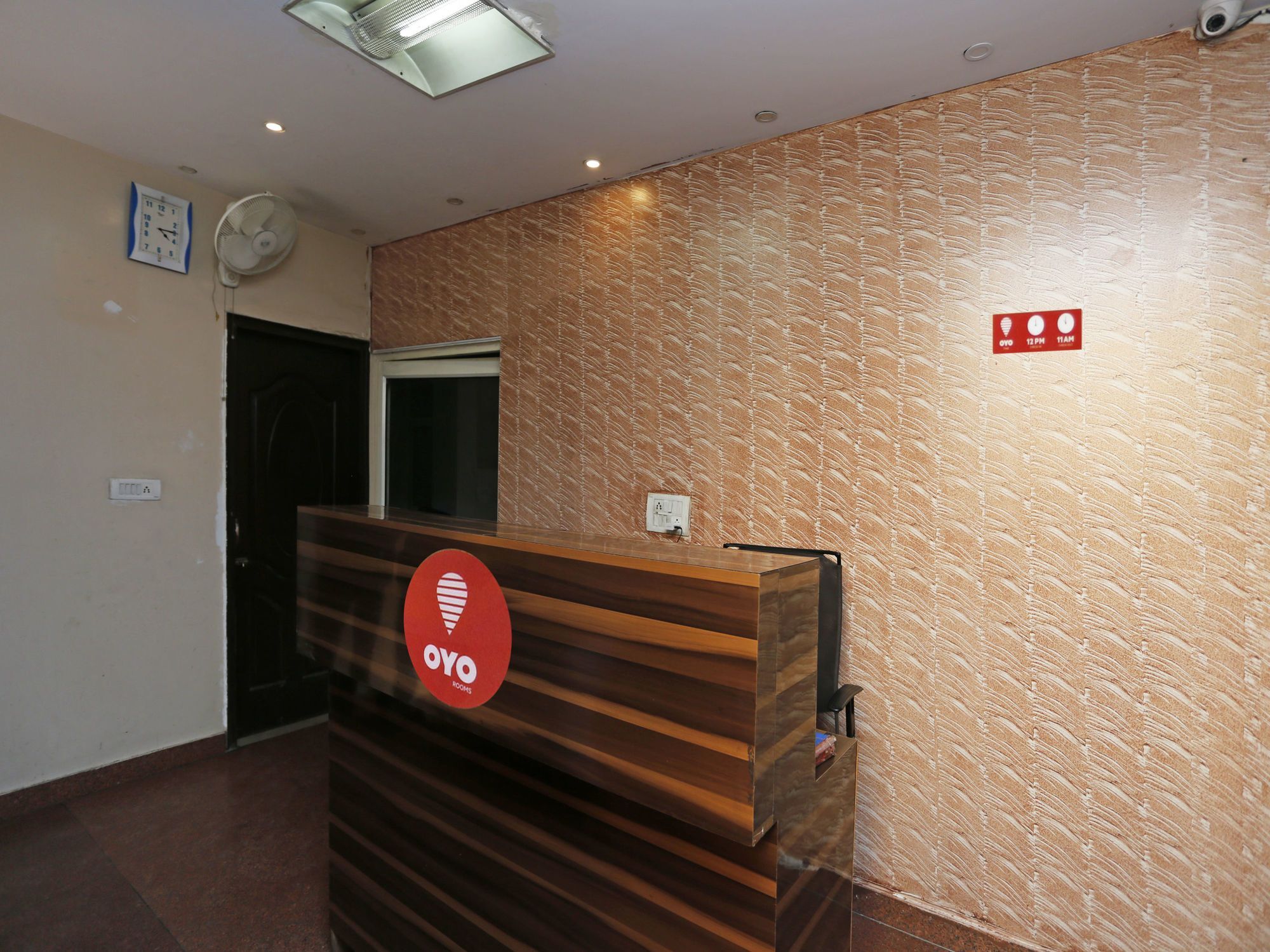 Hotel O Crosswinds Residency Indirapuram Exteriér fotografie