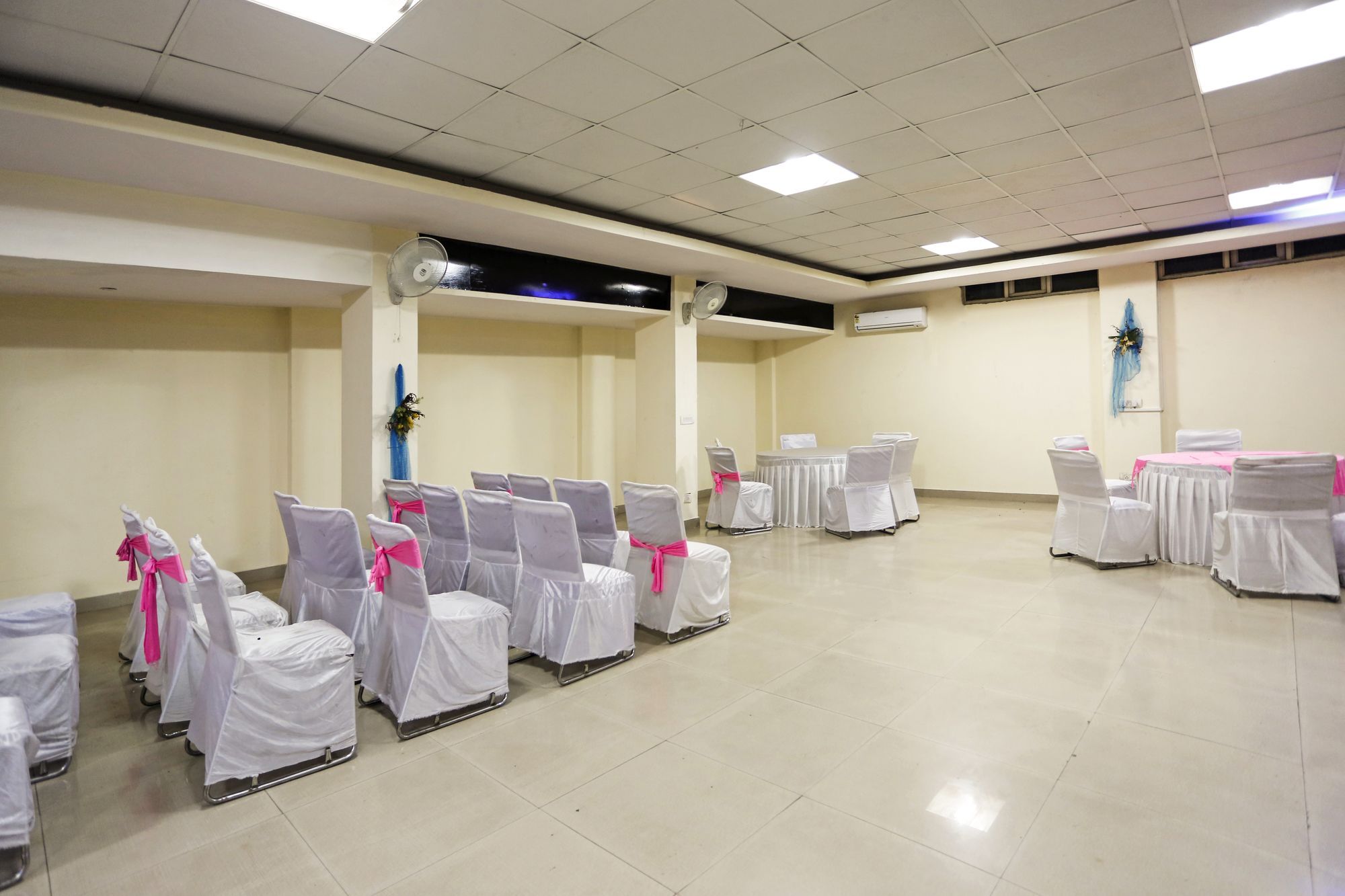 Hotel O Crosswinds Residency Indirapuram Exteriér fotografie