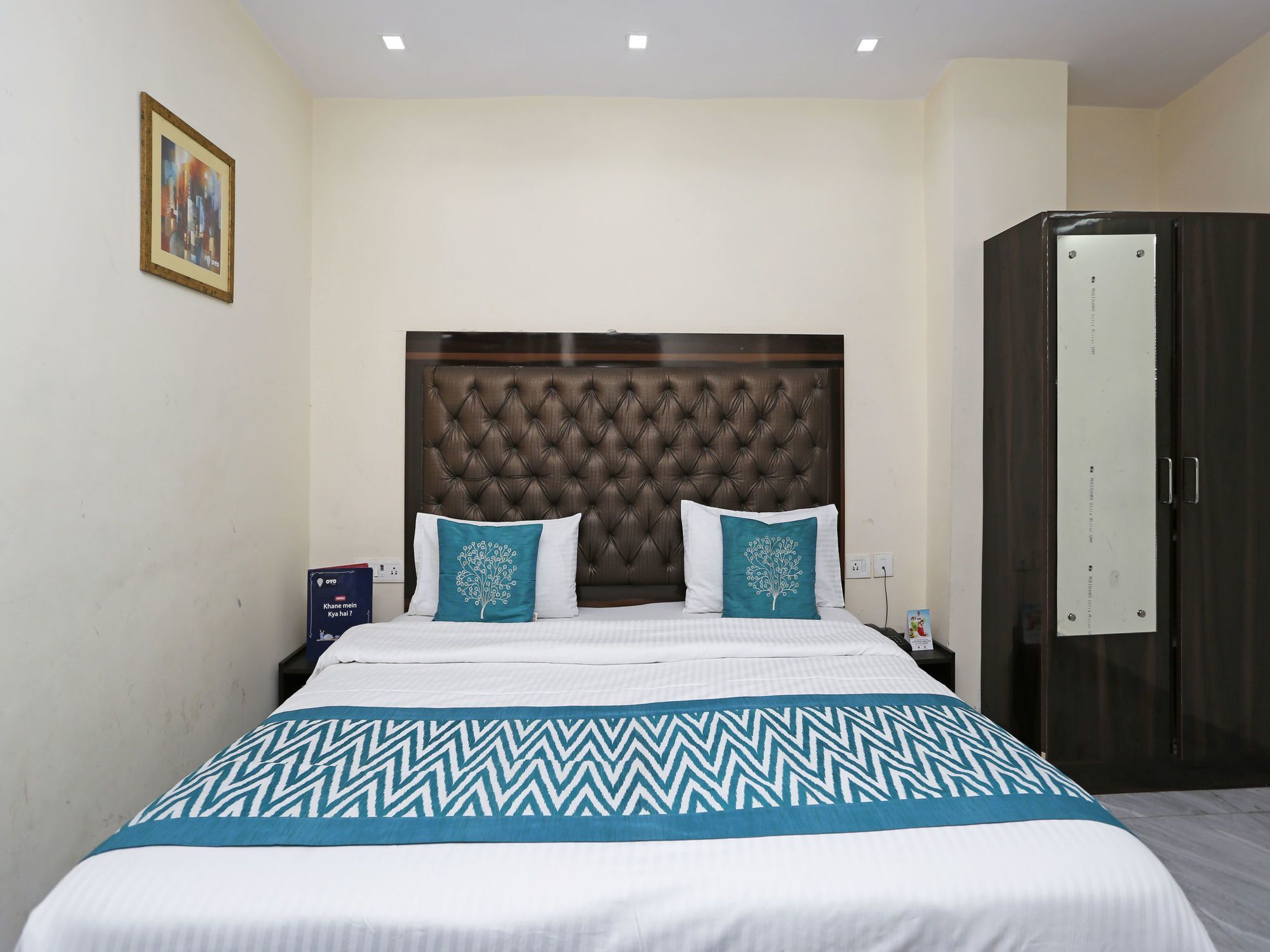 Hotel O Crosswinds Residency Indirapuram Exteriér fotografie