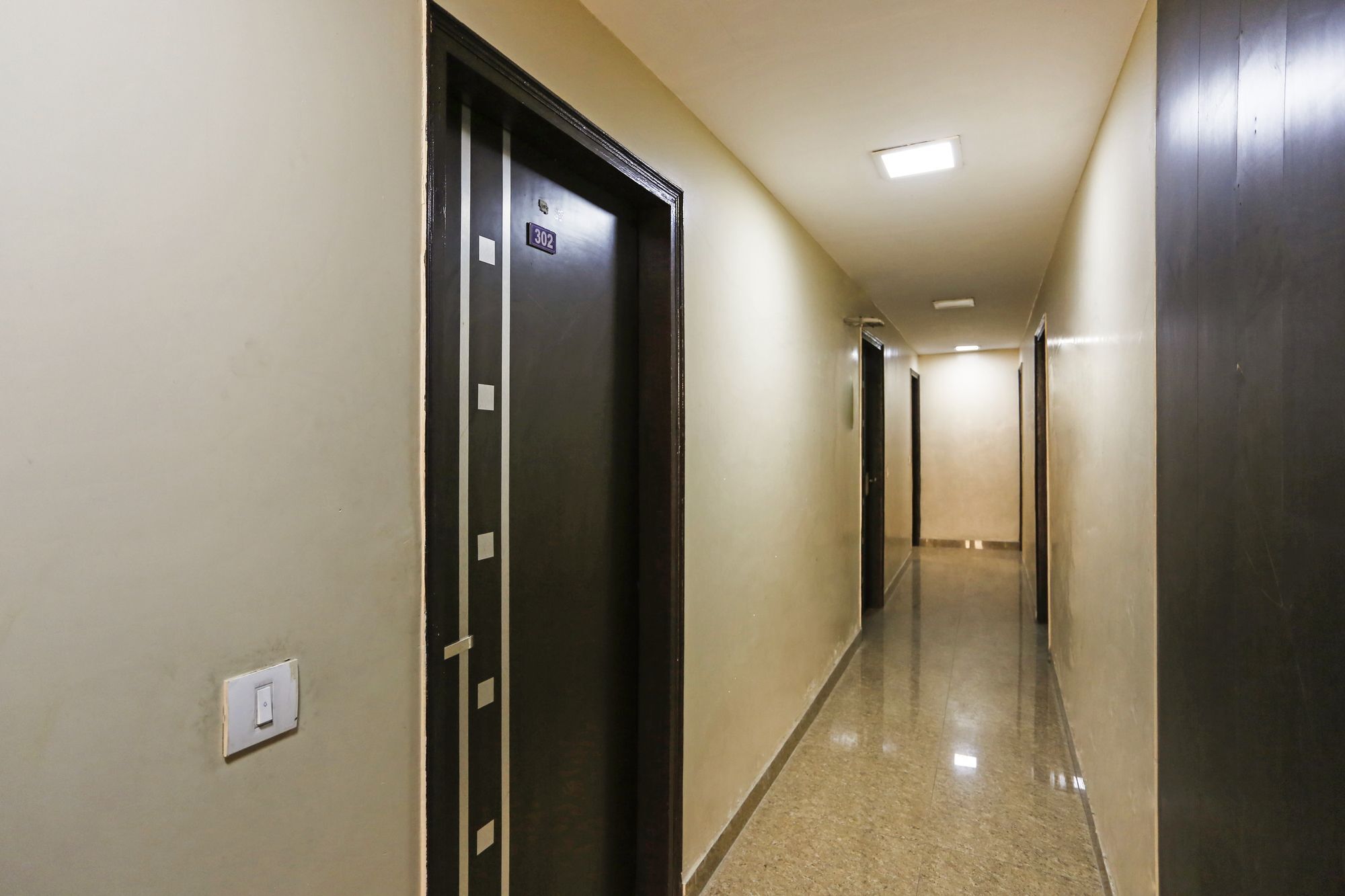 Hotel O Crosswinds Residency Indirapuram Exteriér fotografie